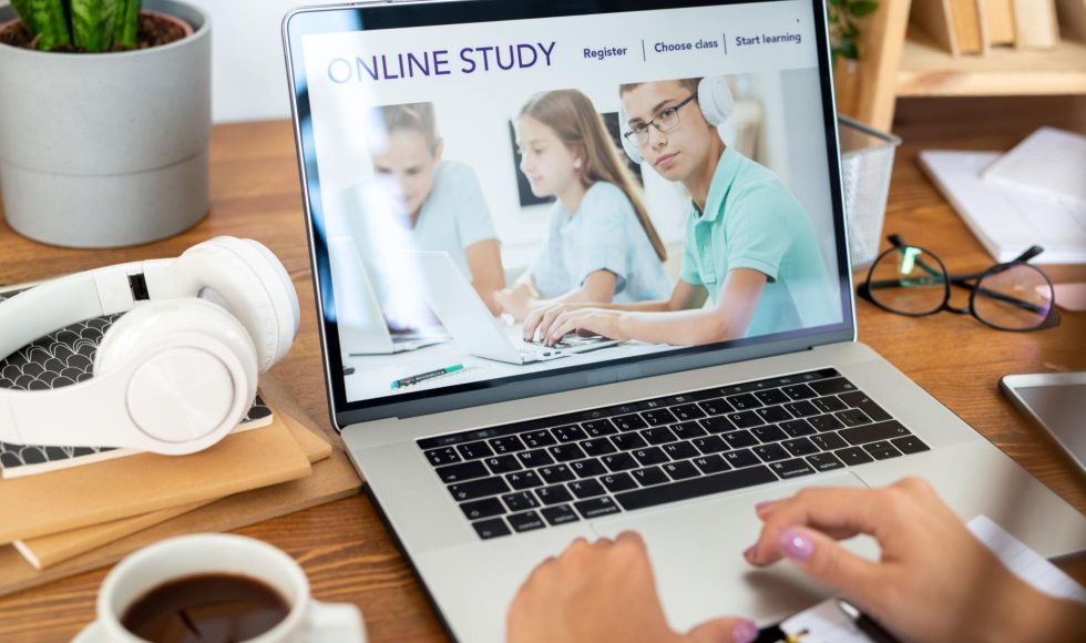 Website sekolah profesional
